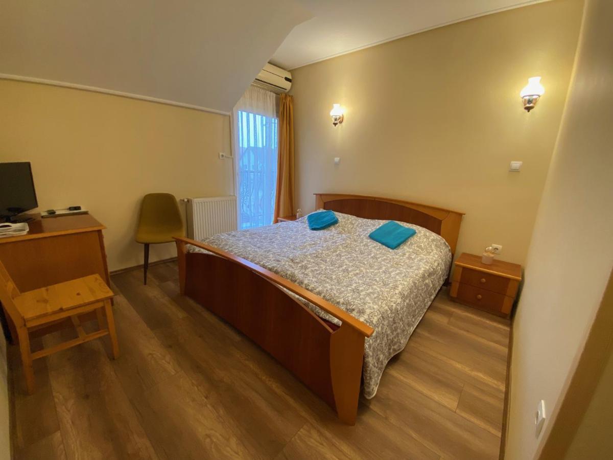 Verona Panzió Dobrokoz Exterior foto
